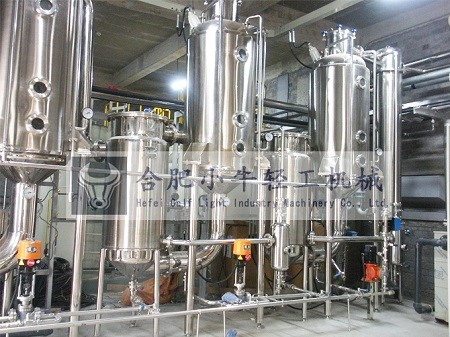 1562752143173140.jpg 三效外循环蒸发器.jpg